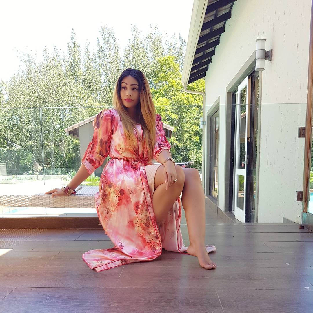 Zari's latest pics portray her as lonely