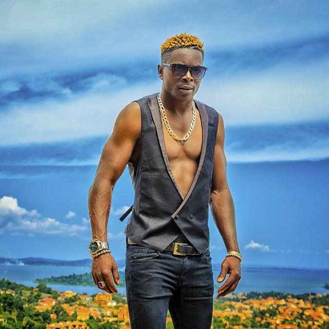 AM ON MY WAY! King Saha cries out for love in brand new video re