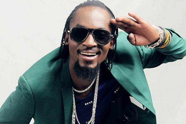 Omugeenzi Mowzey Radio