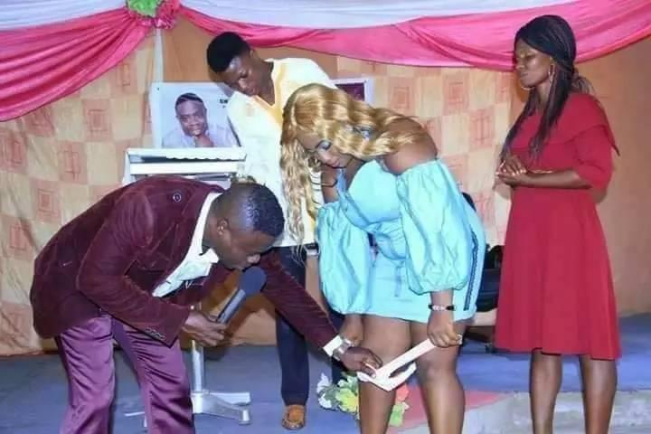 Video Pastor Tells Female Church Members To Remove Their Under Garments Feels Their Things