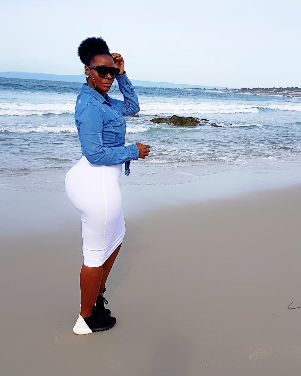 Desire Luzinda causes untold jam on social media as she parades her massive  booty in figure-hugging outfit in the US